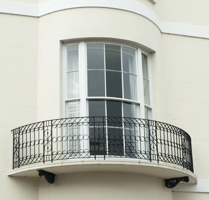 Benefits of <br><span class="red">Bay and Bow Windows</span>