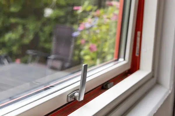 Secure When Closed, Easy When Open